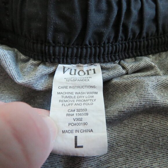 VUORI Kore Shorts in Brown Canyon Texture Athleisure Workout Gorpcore Gym Size L - Picture 13 of 13